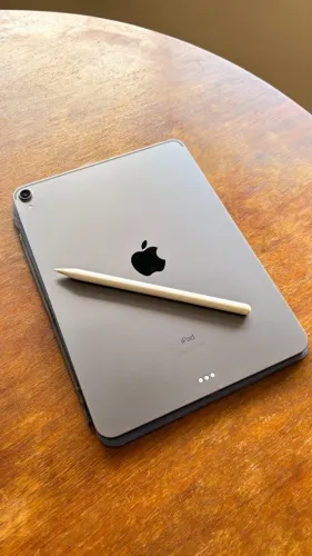 iPad Pro 11? de 64 GB 1ªGeração Space Gray + Apple Pencil 2ª Geração