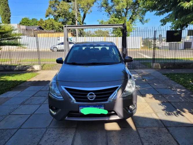 Nissan Versa SL 1.6 16V Flexstart 4P Aut. 2018