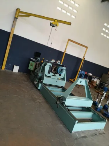Balanceadora Dinâmica Industrial para 6 toneladas