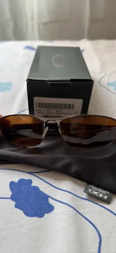 Whisker Oakley Completa