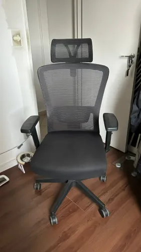 Cadeira de Escritório Ergonômica