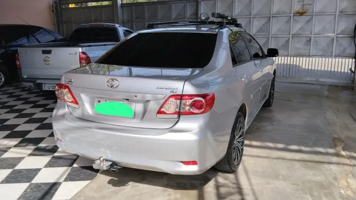 Toyota Corolla GLI 1.8 Flex 16V Aut. 2014