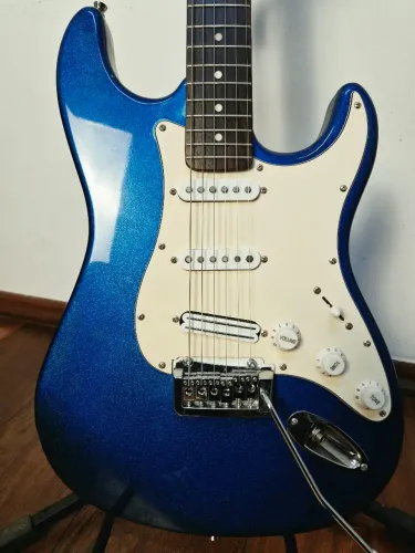 Guitarra Tagima 635 - Era Seizi - Azul Metálico - Mini Humbucker - Ponte 2 Pivos