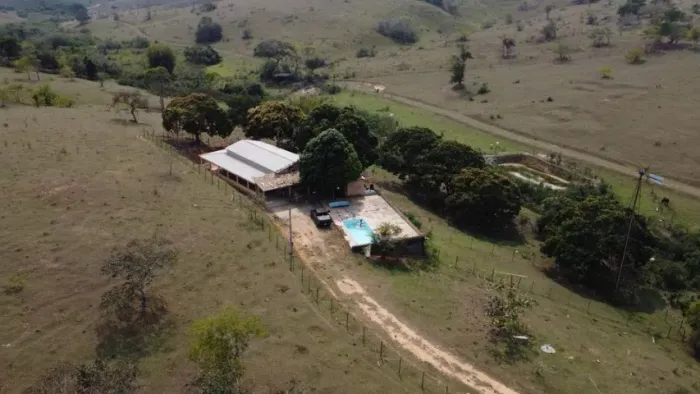 SITIO CARAPEBUS - UBAS - 73MIL METROS
