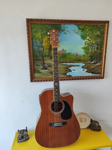 Violão Accord