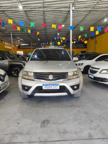 Suzuki Grand Vitara 2.0 16V 4x2/4x4 5P Aut. 2014