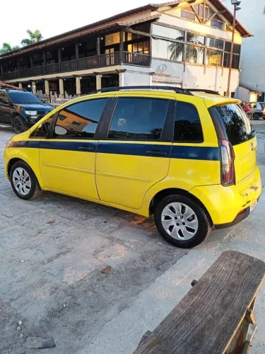 Fiat Idea Attractive 1.4 Fire Flex 8V 5P 2014