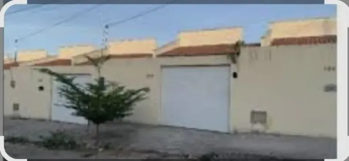 CASA À VENDA - ÓTIMA OPORTUNIDADE!