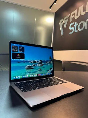 Macbook Pro M1 8GB RAM 256GB SSD 13.3'' Space Gray