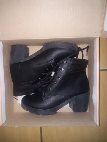 Coturno Feminino GilGil Usado 1x