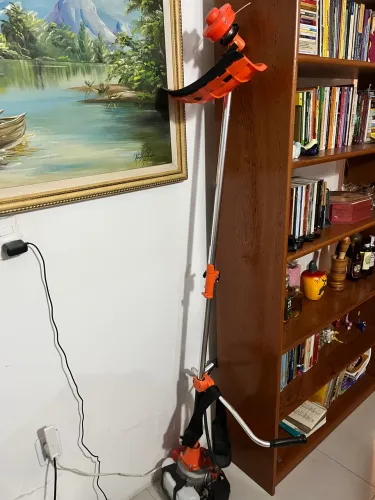 Roçadeira nova