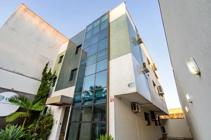 PRÉDIO COMERCIAL | 450m² | ELEVADOR | 4 PAVIMENTOS | CURITIBA