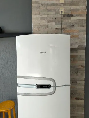 Geladeira Consul Frost Free 388 litros.