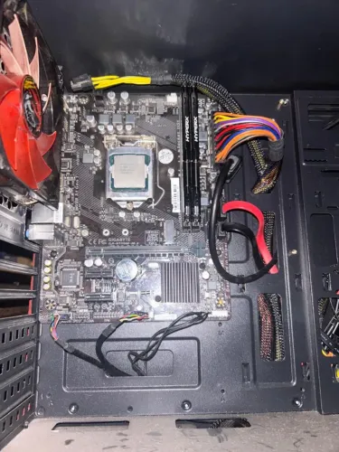 Kit upgrade i3 7a, 8gb ddr4 , placa mãe h110, fonte 400w