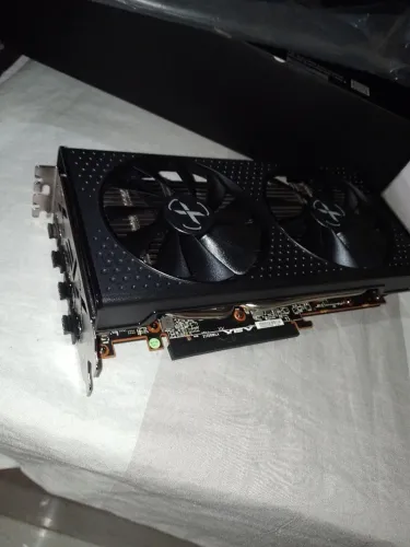 Placa de video rx 7600 8gb 1 mês de uso nota e garantia 