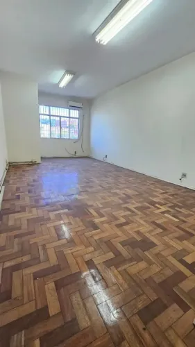 Sala Comercial de 25m² em São Cristóvão Rio de Janeiro - RJ