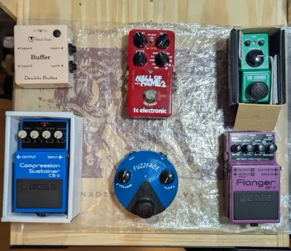 Pedais Boss Flanger, Compressor, Hall Of Fame 2, Fuzz Face Classic & Mini Tube Screamer