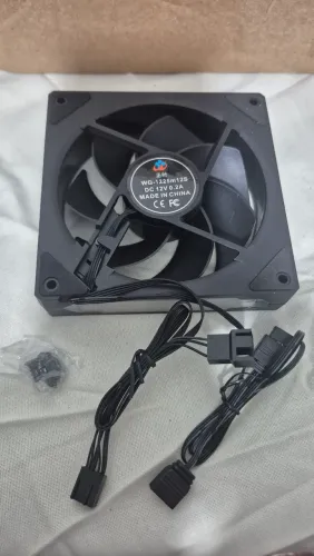 Ventoinha cooler de gabinete<br>Modelo wQ 1225m 12s