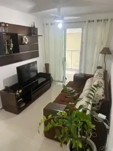 Apartamento 2 quartos com Quintal no Condomínio Viamar
