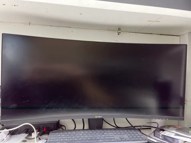 MONITOR CURVO HUSKY 32P