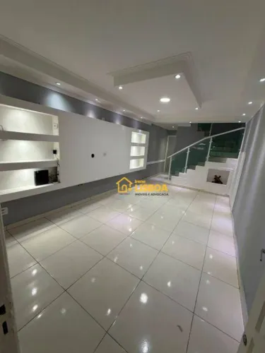 Sobrado com 2 dormitórios para alugar, 180 m² por R$ 3.000,00/mês - Jardim Egle - São Paul