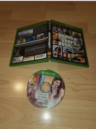 GTA V XBOX ONE MÍDIA FÍSICA + MAPA