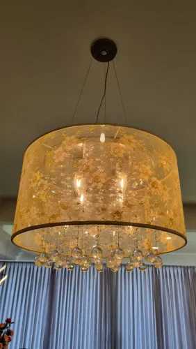 Lustre com renda 4 lâmpadas excelente estado