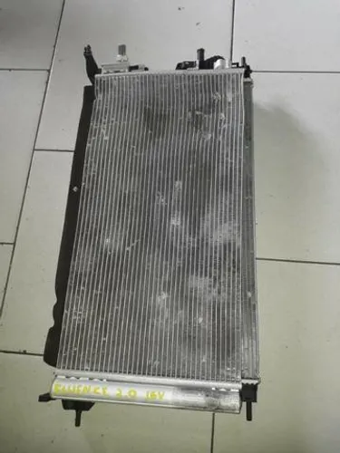  Radiador Condensador Renault Fluence 2.0 16v