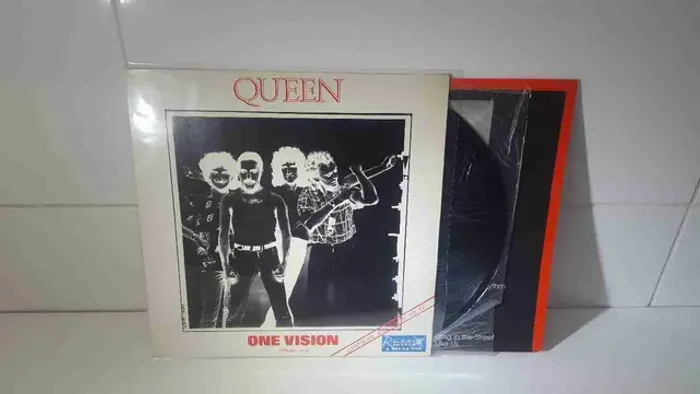 Vinil Queen 