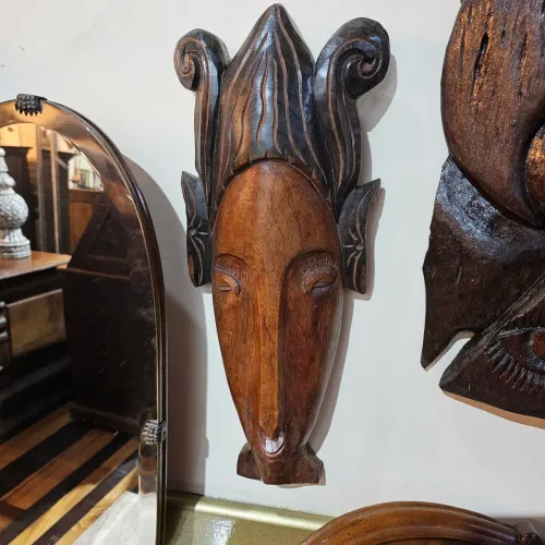 Decoração, esculturas antigas de madeira, antiguidades
