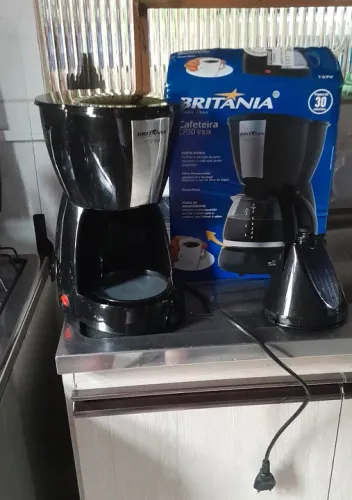 Cafeteira Britânia 127V - CP30 Inox