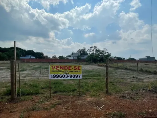 Terreno em Chapada dos Guimarães, Próximo ao Centro, 16x72