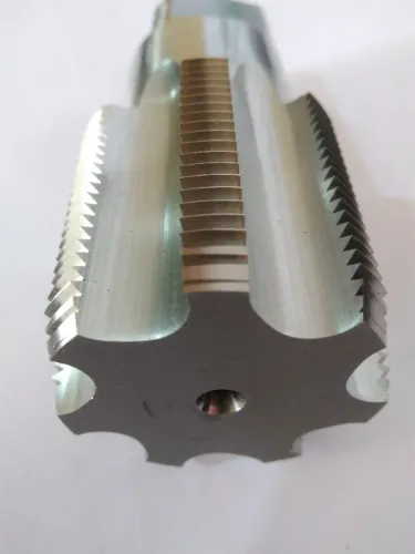 Machos 1.1/2" 11 fios 1/2NPT"