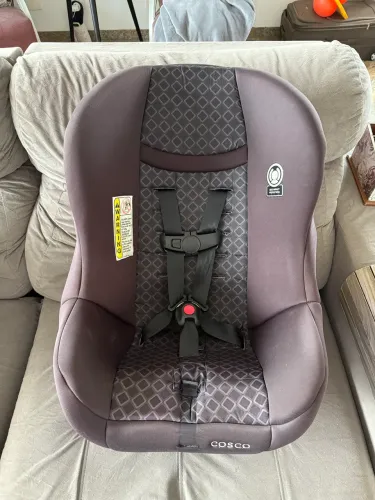 Cadeira de bebê para carro e avião (aeronave)