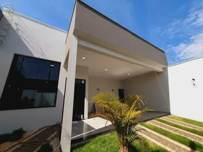 Casa à venda, 3 quartos, 1 suíte, 4 vagas, SANTA ROSA - Uberlândia/MG