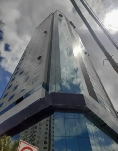 Sala Comercial no Ed. Rogélio Fernandez