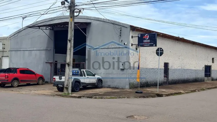 GALPÃO PARA VENDA PROX AO SHOPPING. 450m². PÉ DIREITO 07 Mt