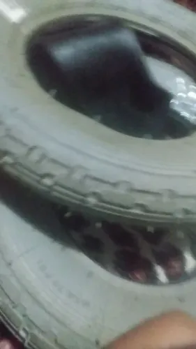 Pneus de cadeira de rodas