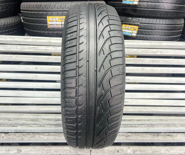 Pneu 205/60/16 Michelin Pilot Primacy / Pneu 205/60R16