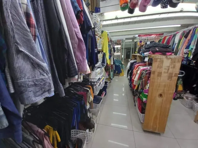 Loja Comercial em Laranjeiras, RJ ocupada, com financiamento disponível