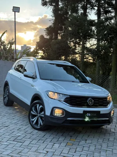 Volkswagen T-Cross Highline 1.4 TSI Flex 16V 5P AUT 2021