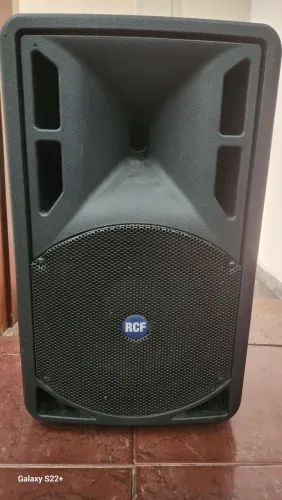 Caixa Ativa RCF 310A