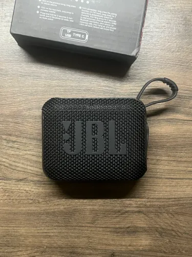 Caixa Jbl Go 4 pro 