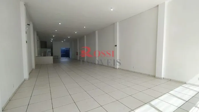 SALÃO COMERCIAL EM SANTA GERTRUDES