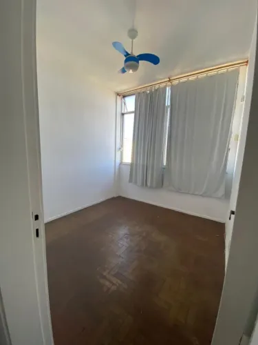 VENDO IMÓVEL NA AVENIDA GEREMÁRIO DANTAS 885, PECHINCHA, JACAREPAGUÁ. 