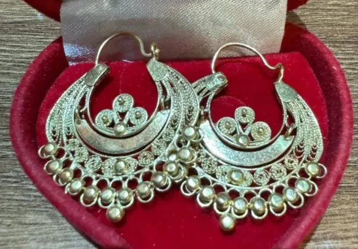 BRINCOS RENDA PORTUGUESA EM OURO 18K