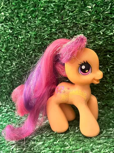 My Little Pony - Scootaloo com tinsel