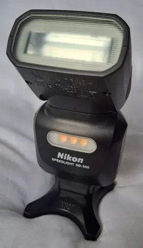 Flash Nikon SB-500 Novíssimo!