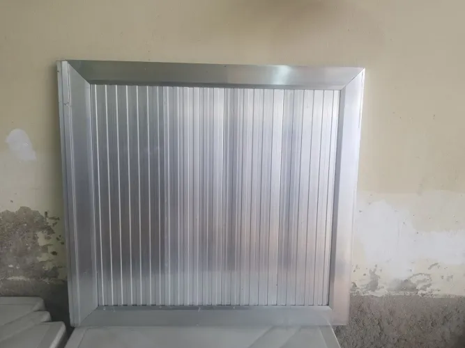 Porta de Alumínio para Área Externa