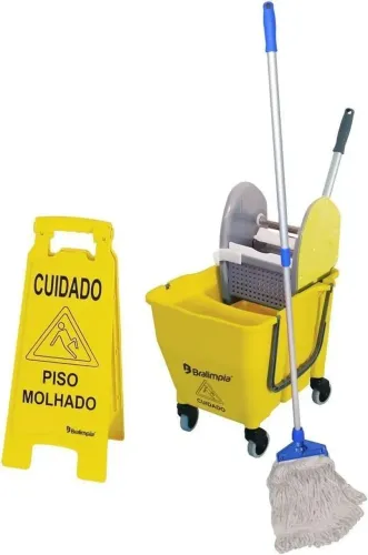 Carrinho de Limpeza MOP